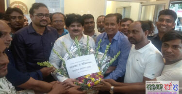 সোনারগাঁ প্রেস ক্লাবের নবনির্বাচিত কমিটিকে এমপি খোকার ফুলেল শুভেচ্ছা