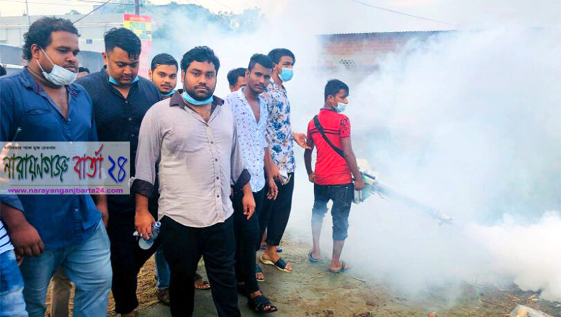 অয়ন ওসমানের উদ্যোগে দ্বিতীয় দিনে ফতুল্লায় মশক নিধন কর্মসূচী