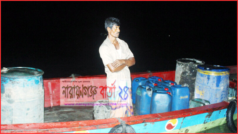 মতলব উত্তরে মেঘনা নদীতে চোরাই তেলসহ আটক-১
