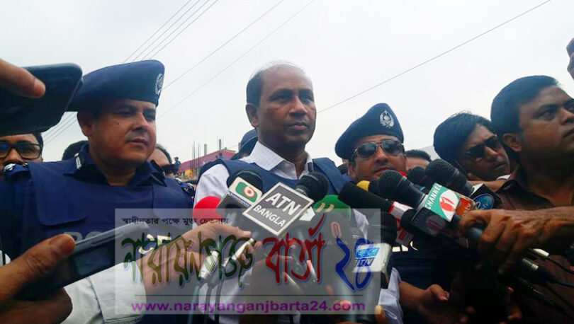 জঙ্গি আস্তানায় বিপুল পরিমাণে বিস্ফোরক সরঞ্জাম উদ্ধার : মনিরুল