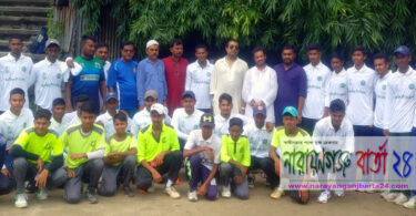 খেলোয়াড়দের সাথে আজমেরী ওসমানের সাক্ষাত ও জার্সি বিতরণ