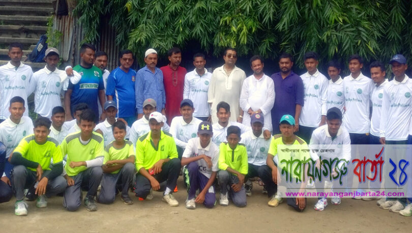 খেলোয়াড়দের সাথে আজমেরী ওসমানের সাক্ষাত ও জার্সি বিতরণ