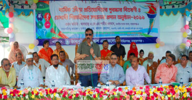 সামনের জীবনটা অনেক কঠিন, সোজা ভেবো না : শিক্ষার্থীদের শামীম ওসমান