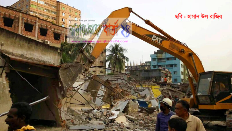 ২য় দিনে থান কাপড় মার্কেট উচ্ছেদ, ১ কি.মি জমি দখলমুক্ত