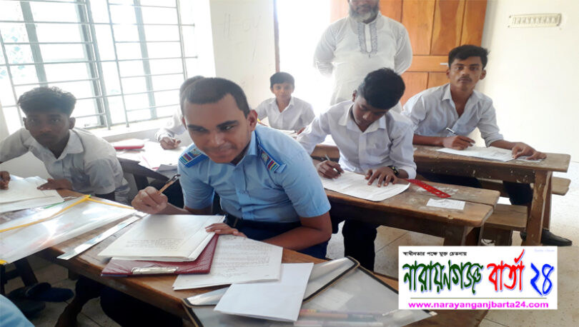 পরিবারে বোঝা হয়ে থাকতে চায় না শিশু নাহিদুল