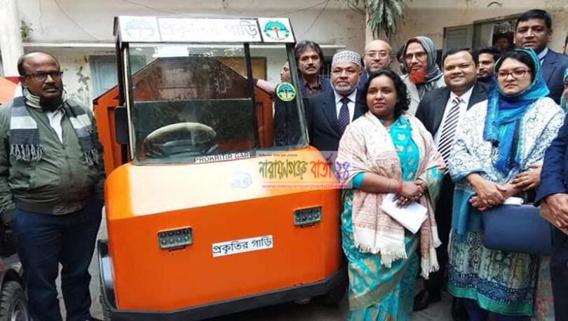 বর্জ্য অপসারণে পরিবেশবান্ধব গাড়ির উদ্বোধন করলেন মেয়র আইভী