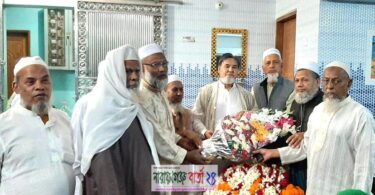 ফতুল্লায় পূণরায় র্নিবাচিত সভাপতিকে মুক্তিযোদ্ধা ফরিদ উদ্দিনের শুভেচ্ছা