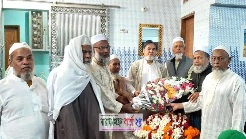 ফতুল্লায় পূণরায় র্নিবাচিত সভাপতিকে মুক্তিযোদ্ধা ফরিদ উদ্দিনের শুভেচ্ছা