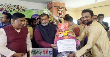 এমপি সেলিম ওসমানকে বন্দর বেবী-সিএনজি সমিতির ফুলেল শুভেচ্ছা