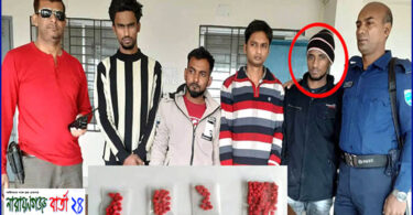 সিদ্ধিরগঞ্জে ক্রেতা সেজে ৪ মাদক ব‌্যবসায়ীকে ধরলো পুলিশ