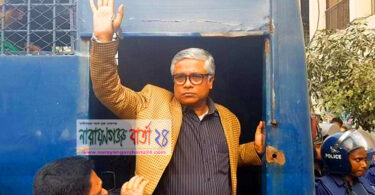বিএনপির নেতা সাখাওয়াত আটক, জেল গেইটে জিজ্ঞাসাবাদের নির্দেশ