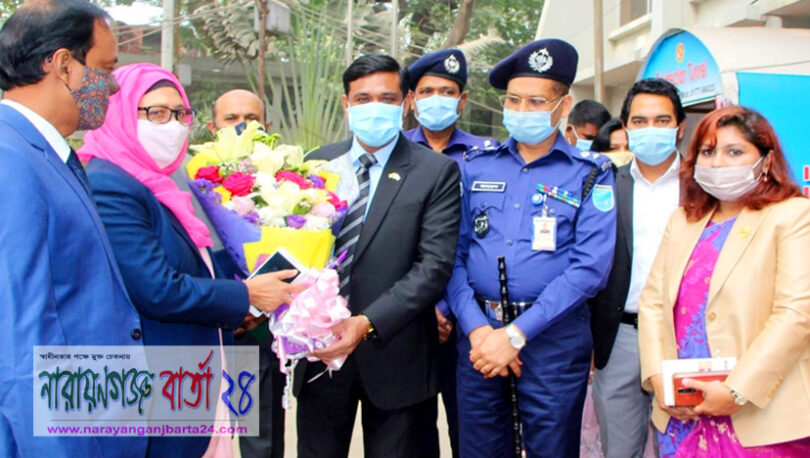 তারাবো পৌরসভা নির্বাচন : প্রতিদ্বন্দ্বি প্রার্থীদের সঙ্গে প্রশাসনের মতবিনিময়