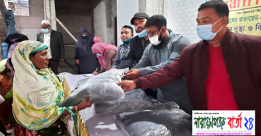 আর্ন এন লিভ প্রতিবন্ধী শিশুদের হাতে তুলে দিল মাস্ক ও কম্বল