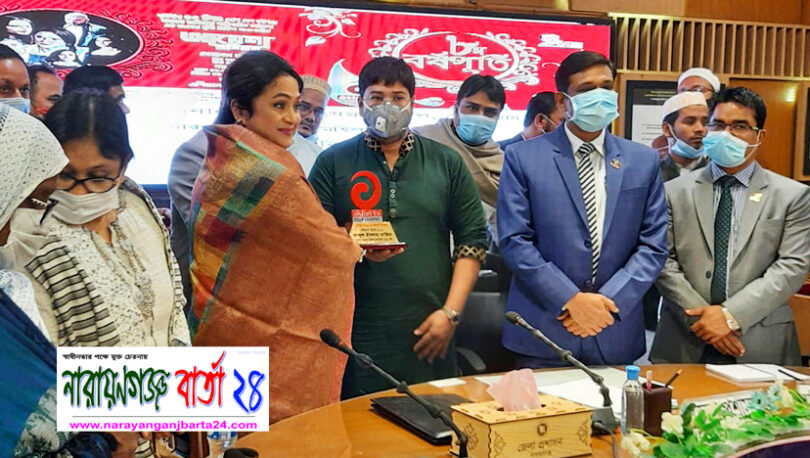 সফল ব্যবসায়ী তাজুল ইসলাম রাজিবকে সম্মাননা প্রদান