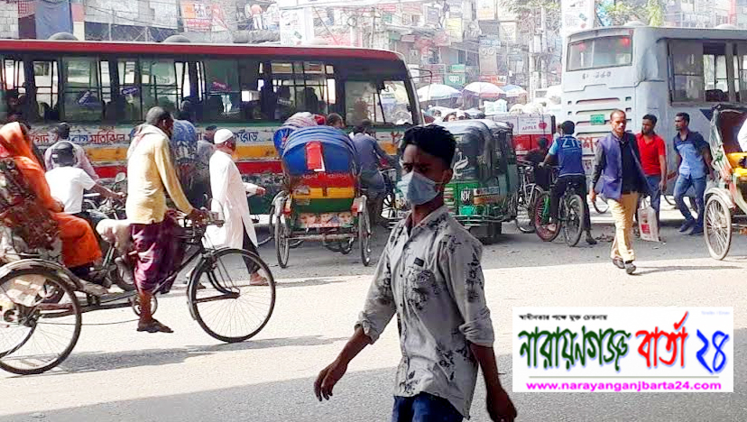 যাত্রাবাড়ী চৌরাস্তা হয়ে উঠেছে মরণ ফাঁদ !