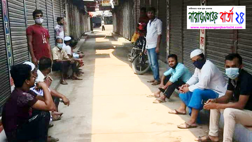 ময়মনসিংহে স্বাস্থ্যবিধির তোয়াক্কা না করে চলছে দোকান ও মার্কেট