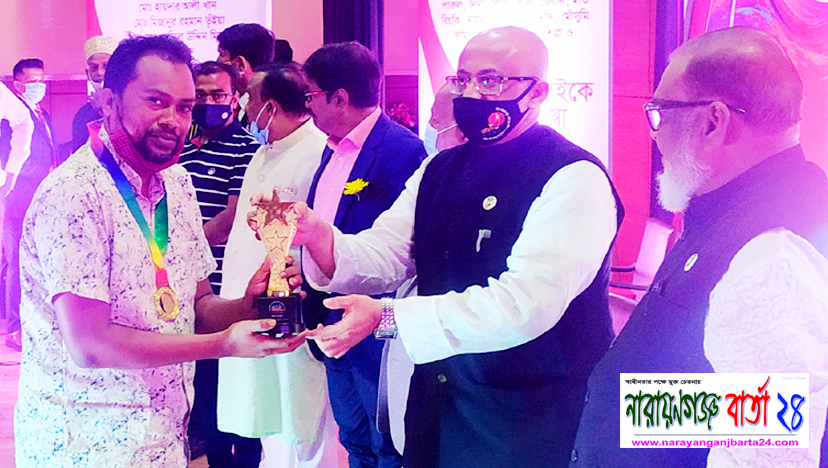 করোনাকালীন বিশেষ অবদান রাখায় সম্মাননা পুরষ্কার পেল খান মাসুদ
