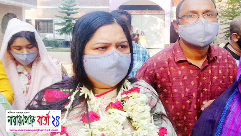 কারামুক্ত হলেন সাংবাদিক রোজিনা