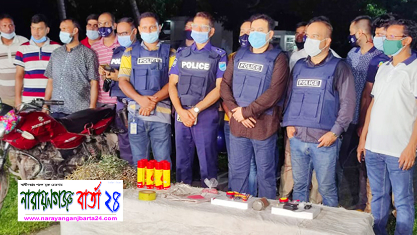 রূপগঞ্জে পানিবন্দি ৩০ গ্রামের মানুষ, দুর্ভোগ চরমে