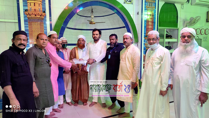 পুরান কোর্ট মসজিদে এসি দিলেন আজমেরী ওসমান