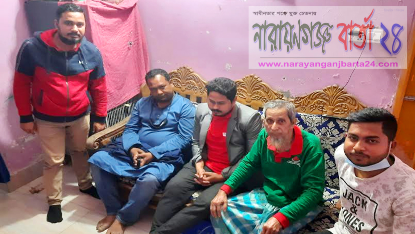সাংবাদিক লিংকনের খোঁজ নিলেন সমাজ সেবক রিয়েল