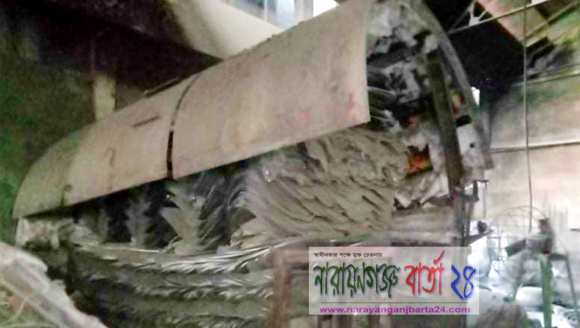 নারায়ণগঞ্জে কারখানায় হঠাৎ চুল্লি বিস্ফোরণ, নিহত শ্রমিক