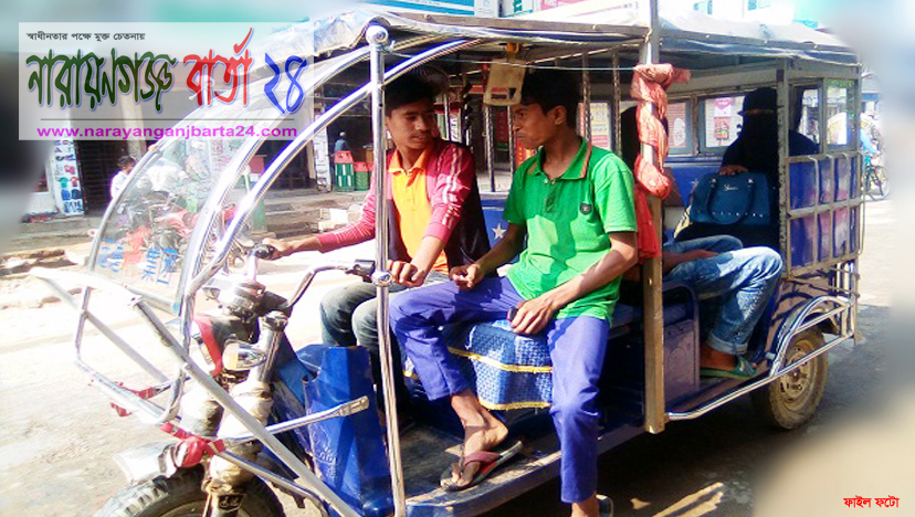 অলি-গলিতেও বেপরোয়া চালক !