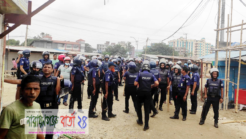 আদমজীতে বিহারী-পুলিশ সংঘর্ষ : গ্রেফতার ৩২, পুলিশসহ আহত ২০